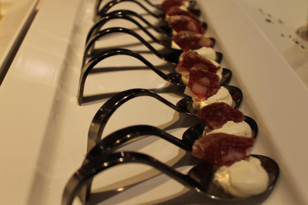 Hotel Ambassador Riccione Kültér fotó