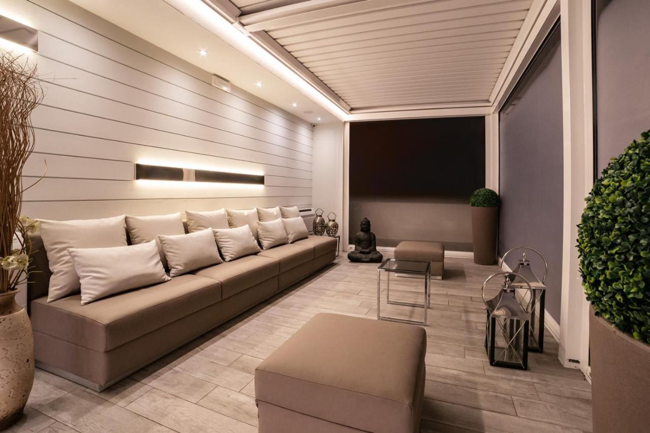 Hotel Ambassador Riccione Kültér fotó